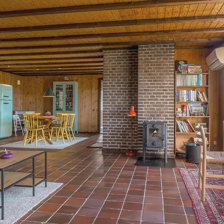 Hébergement de vacances Skoge - 900m From The Sea By Interhome *